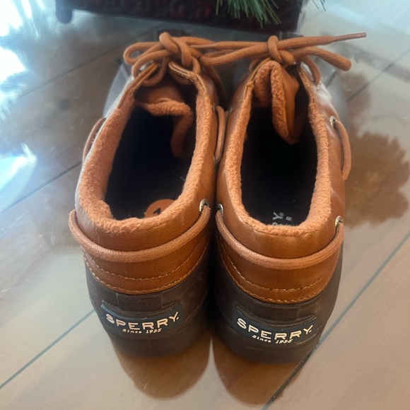 Sperry size 11 shoes women - Picture 3 of 4